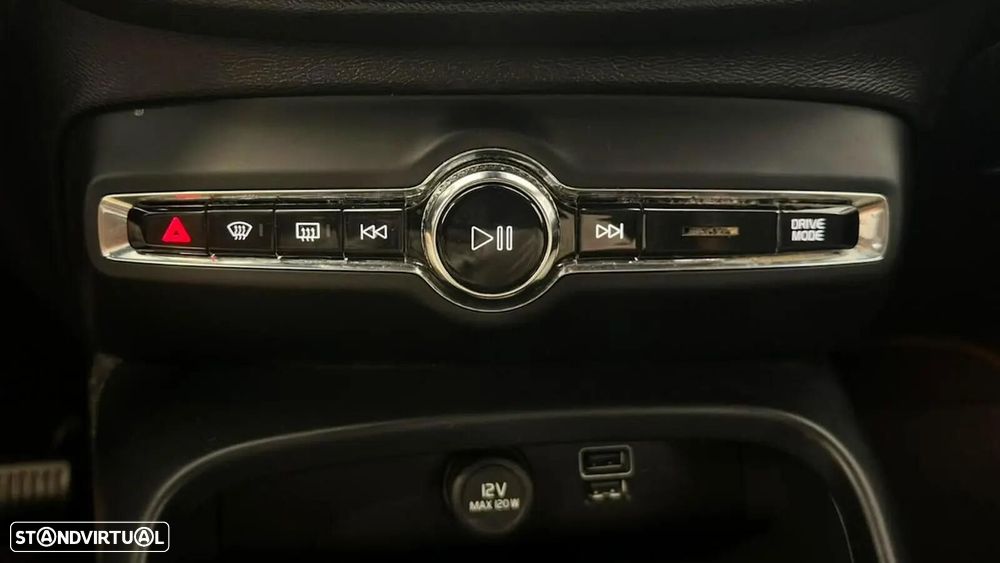 Volvo XC 40 1.5 T5 PHEV Inscription Expression - 22