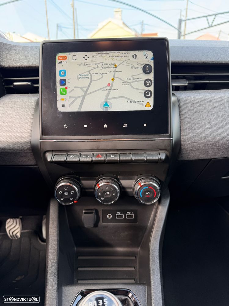 Renault Clio 1.0 TCe Evolution Bi-Fuel - 8