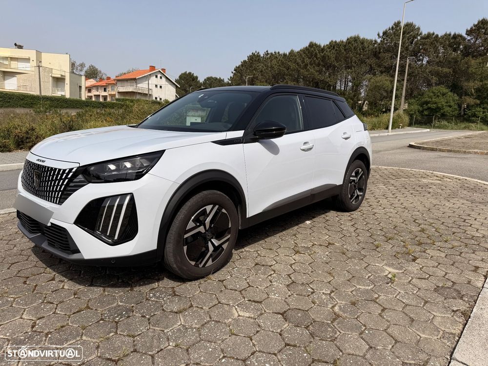 Peugeot 2008 1.2 PureTech GT Line EAT8 - 4