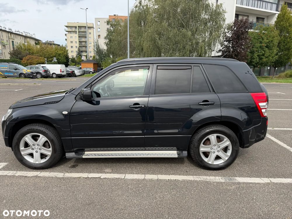 Suzuki Grand Vitara 2.0 De luxe - 6