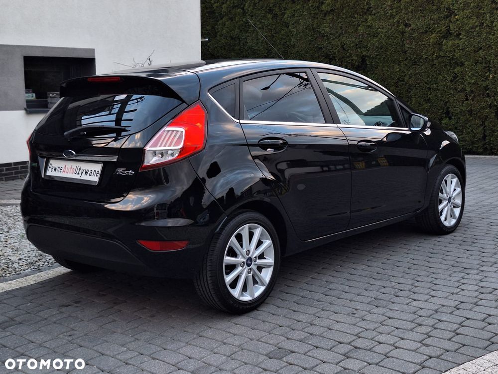 Ford Fiesta 1.0 EcoBoost STart-Stop Titanium - 25