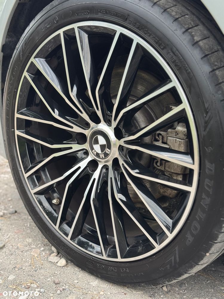BMW Seria 5 518d - 15
