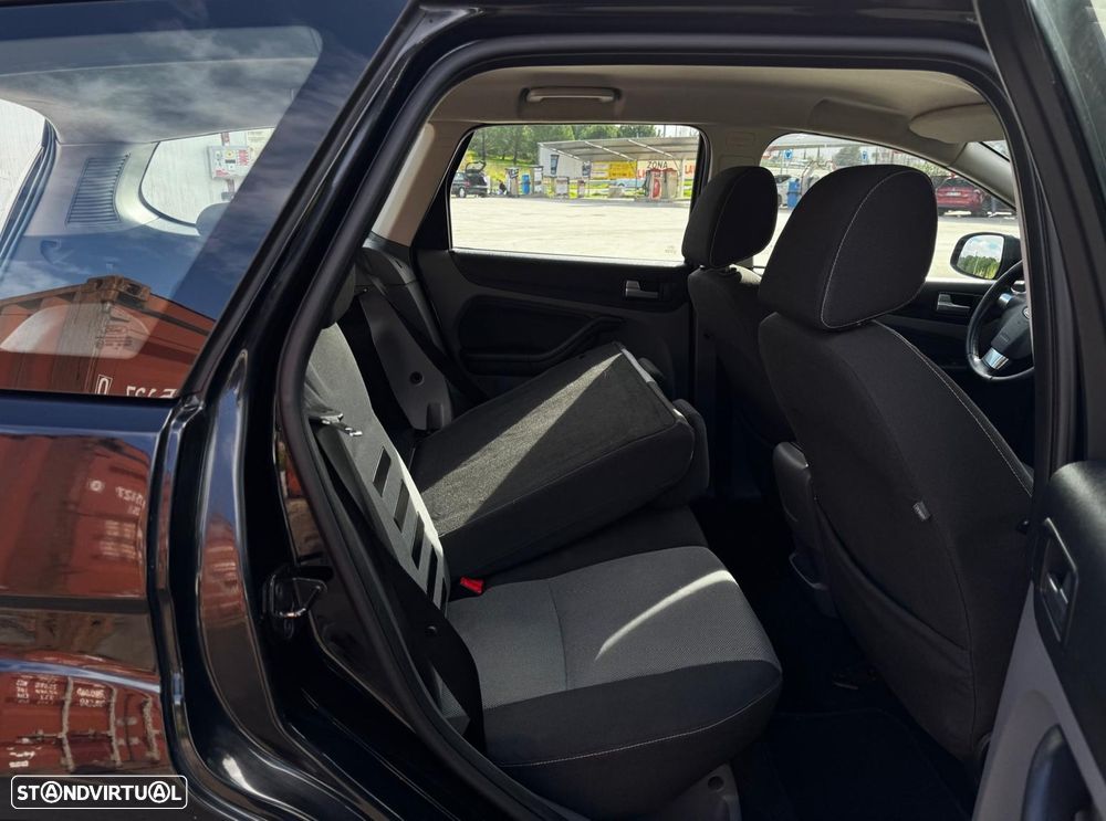 Ford Focus SW 1.6 TDCi 1st Edition - 8