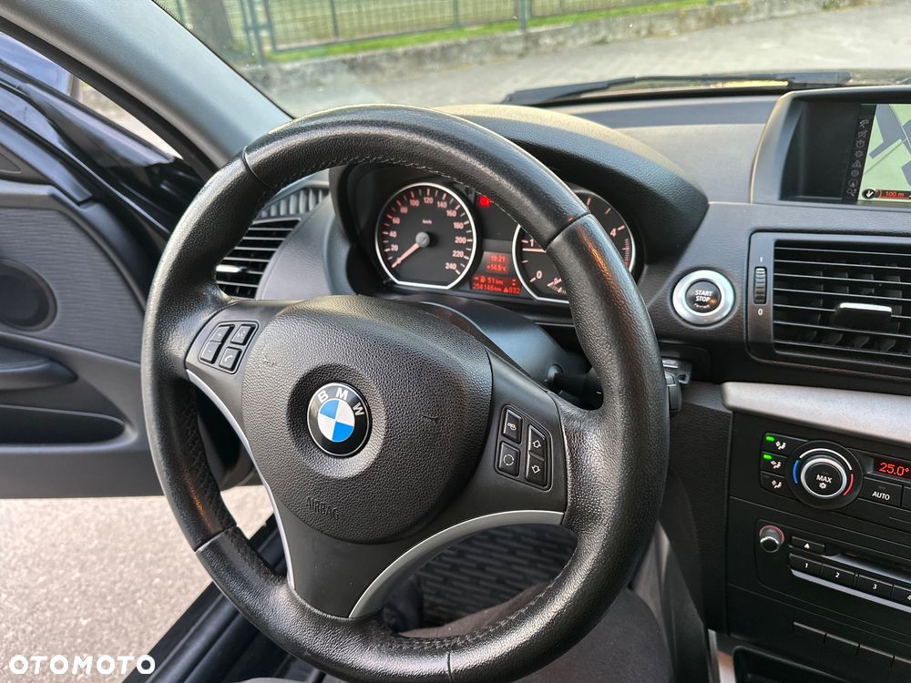 BMW Seria 1 - 16