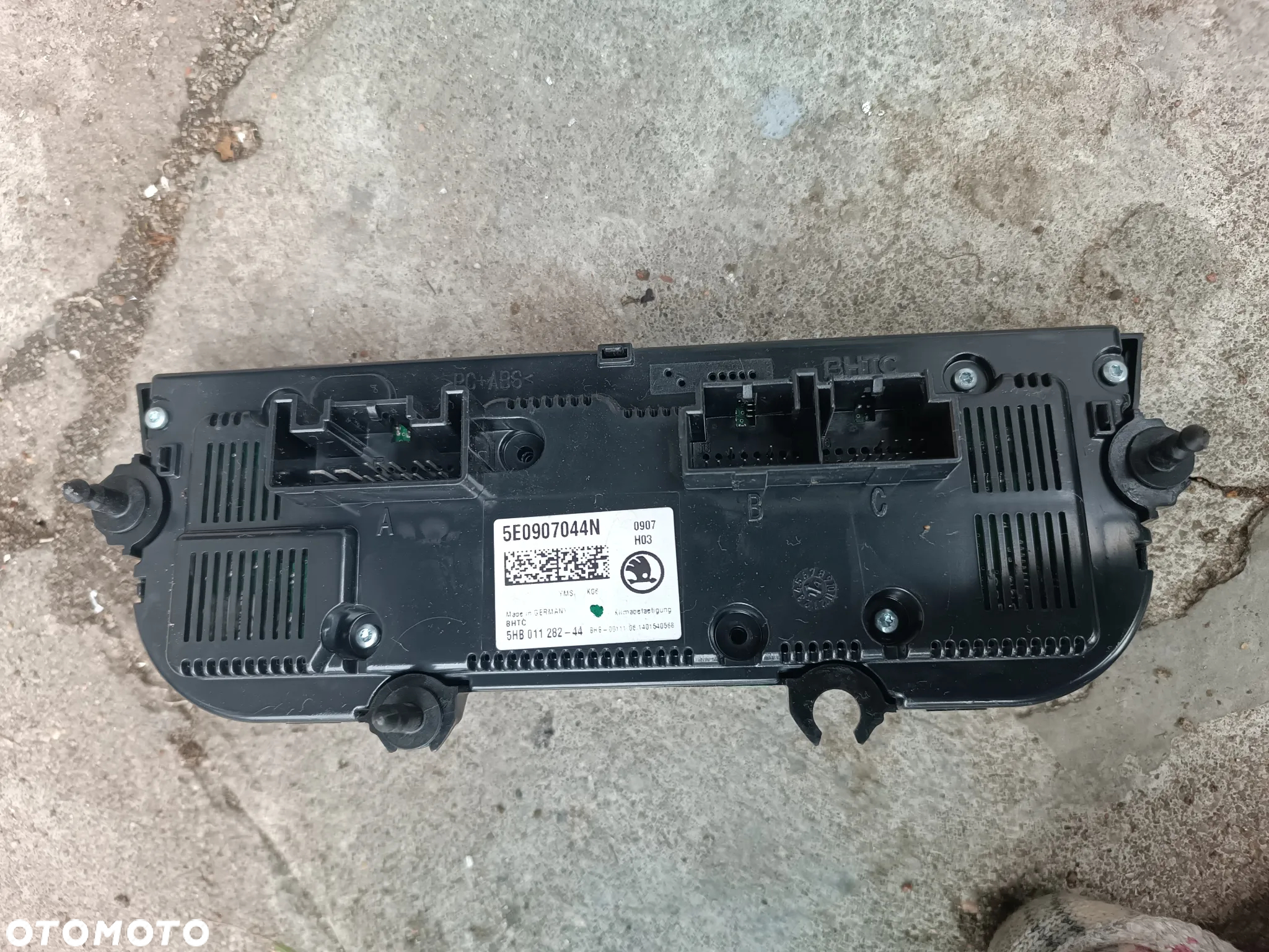 Skoda Octavia 3 III Panel Sterowania Nawiewu Klimatyzacji 5E0907044N - 2