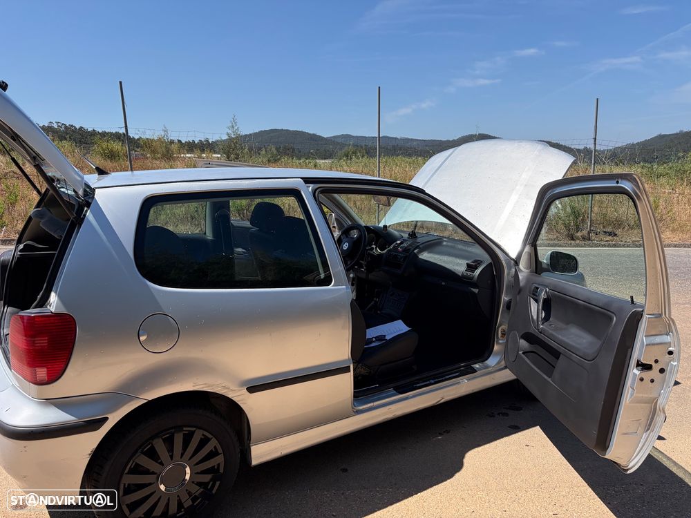 VW Polo 1.4 TDi Confortline - 5