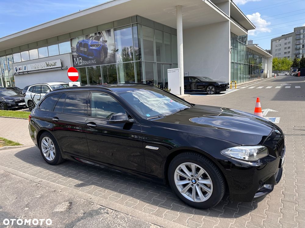 BMW Seria 5 520d xDrive - 27