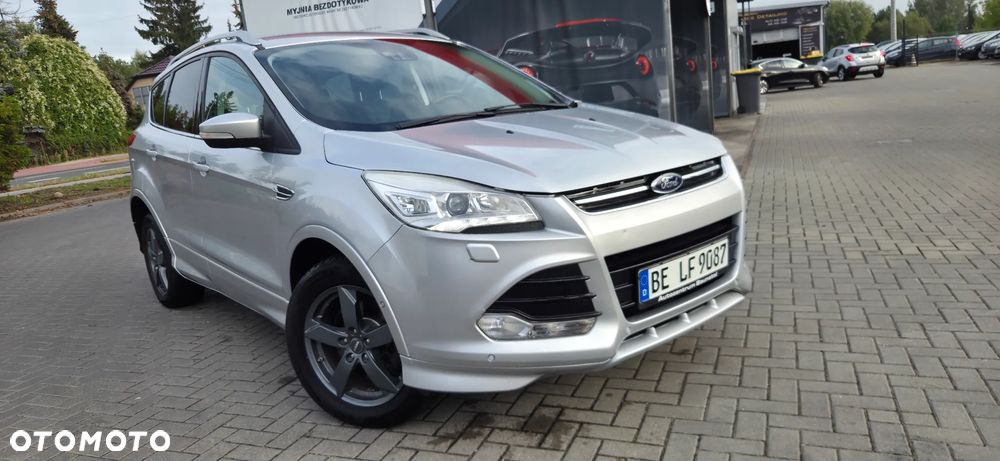 Ford Kuga 2.0 TDCi 4x4 Titanium - 18