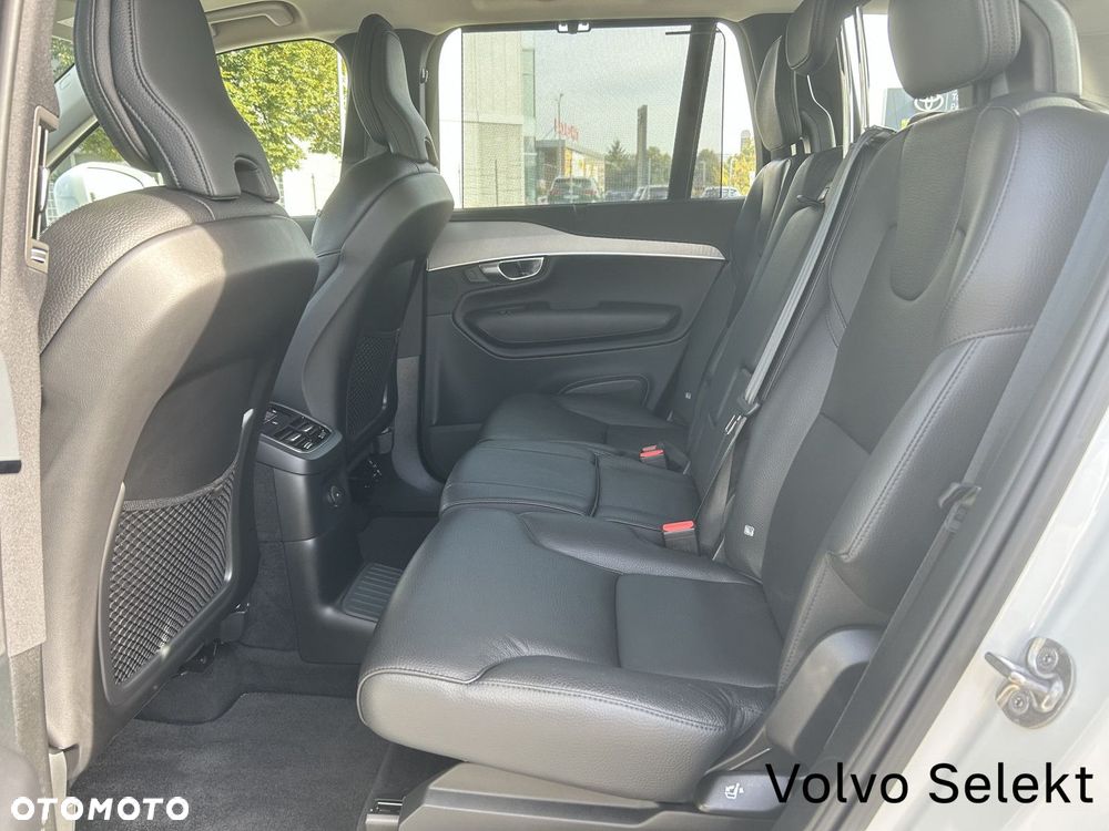 Volvo XC 90 - 34