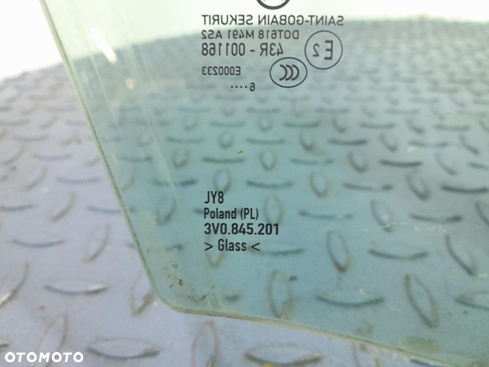 SKODA SUPERB III SZYBA DRZWI PRZÓD PRZEDNIA LEWA 3V0845201 16R - 4
