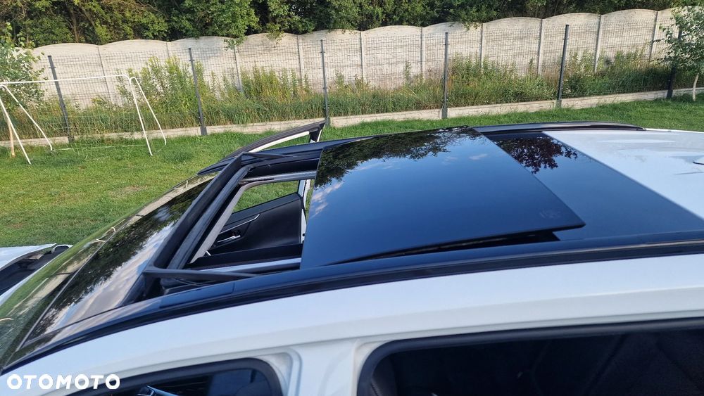 Toyota RAV4 2.5 Hybrid Executive 4x2 - 28