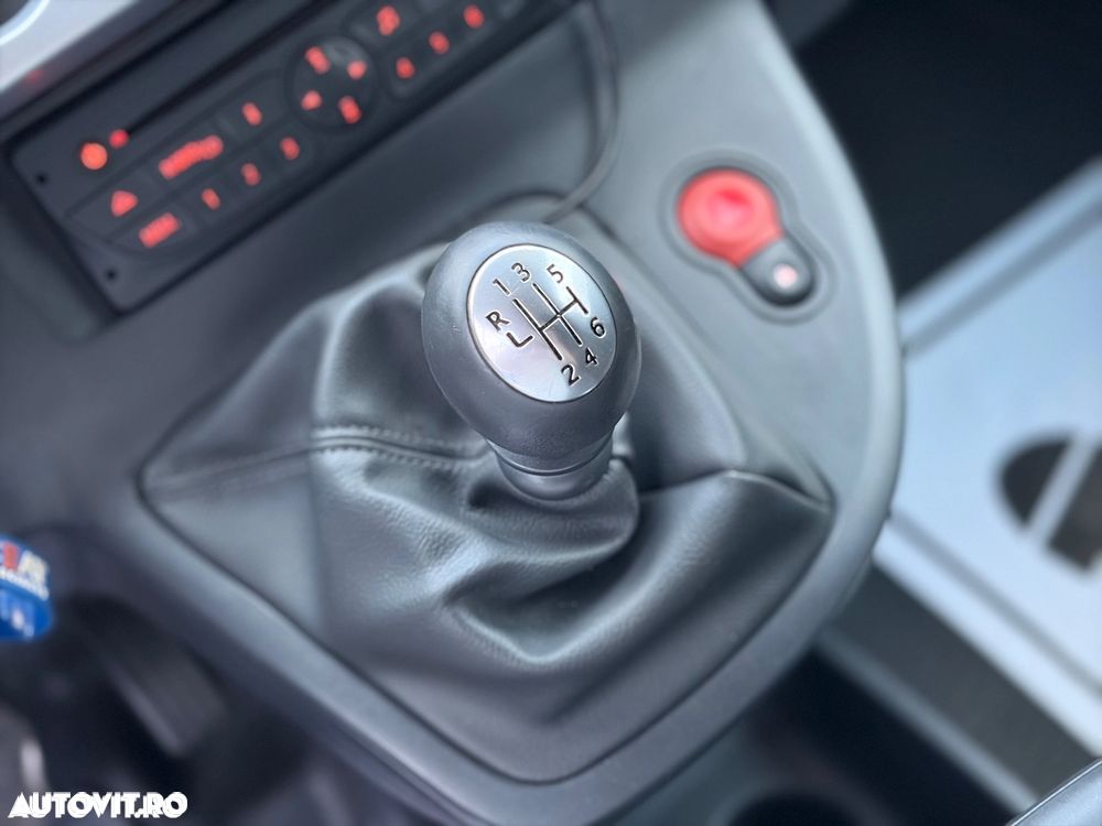 Renault Kangoo dCi 110 FAP Grand - 11
