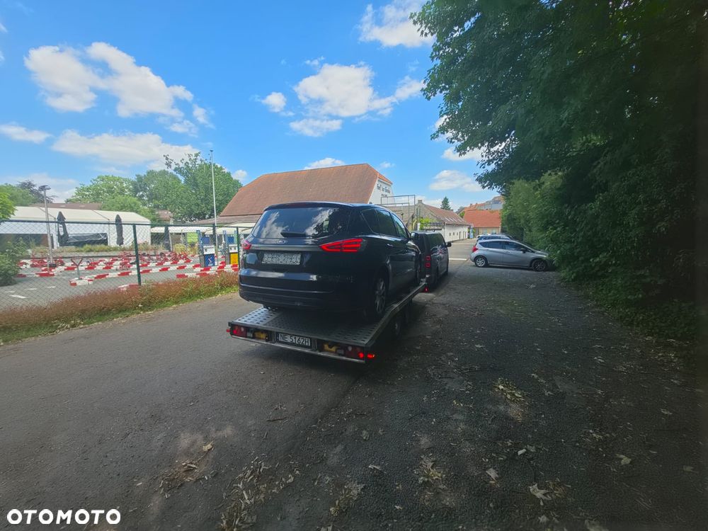Ford S-Max 2.0 TDCi Titanium - 9