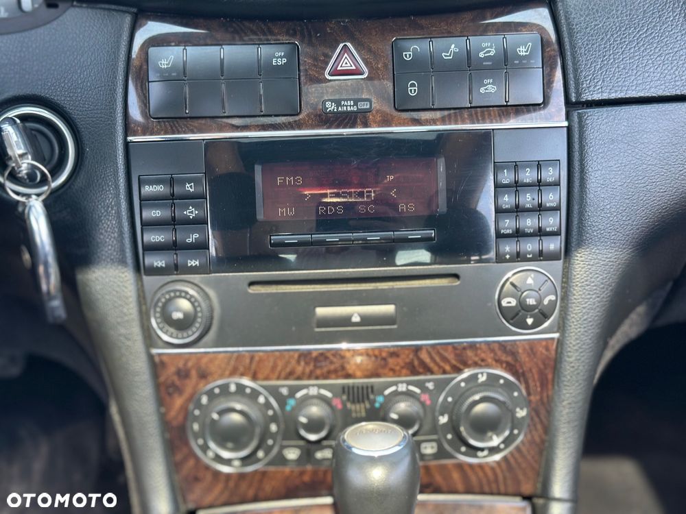 Mercedes-Benz CLK Coupe 220 CDI Automatik Elegance - 20