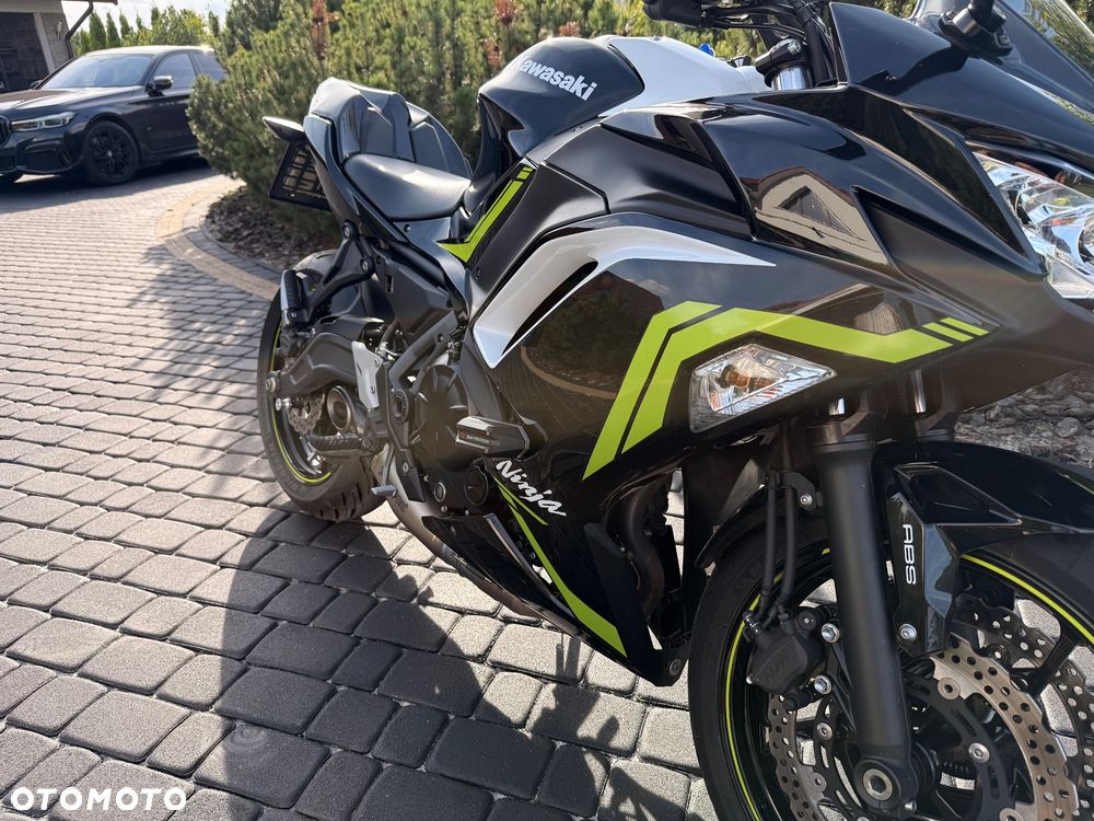 Kawasaki Ninja - 11