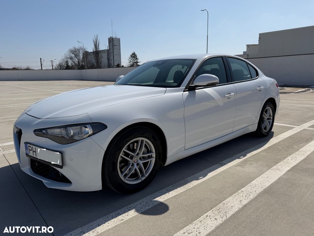 Alfa Romeo Giulia 2.2 JTDM Aut. - 3