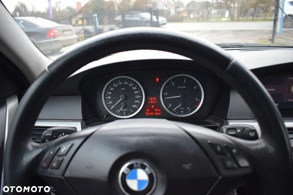 BMW Seria 5 - 11