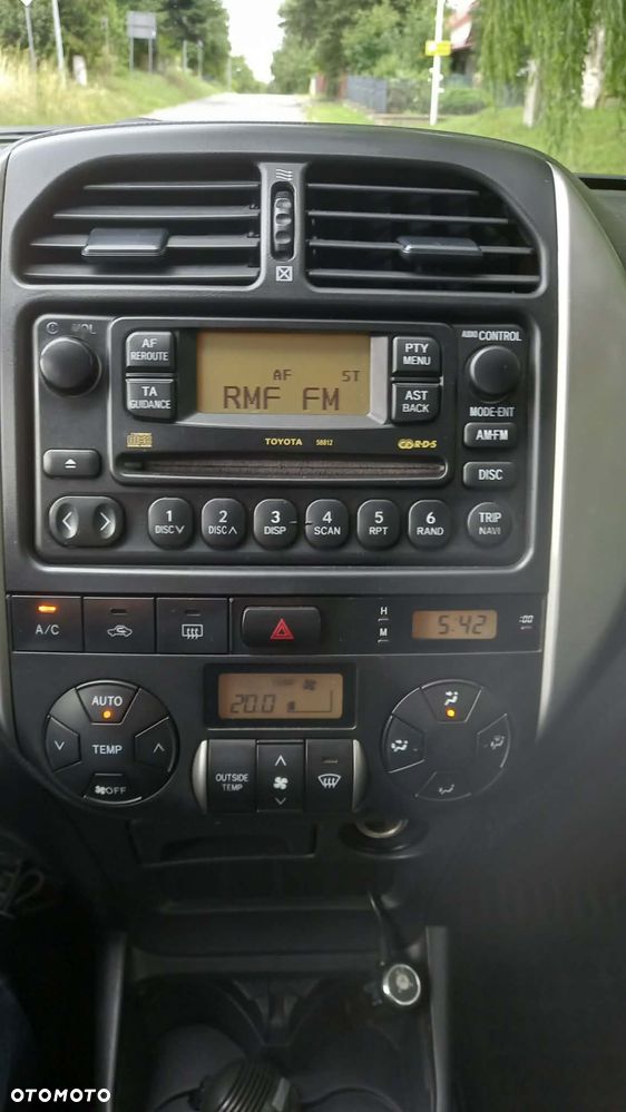 Toyota RAV4 2.0 D-4D 4x4 - 8