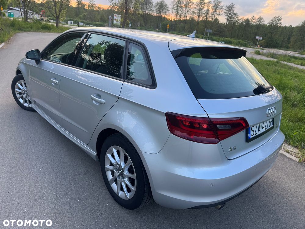 Audi A3 Sportback 1.6 TDI ultra Attraction - 18