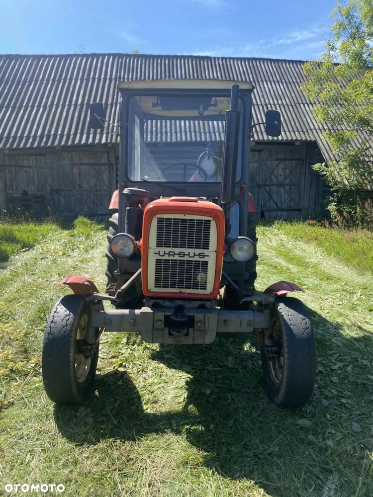 Ursus C330 - 2