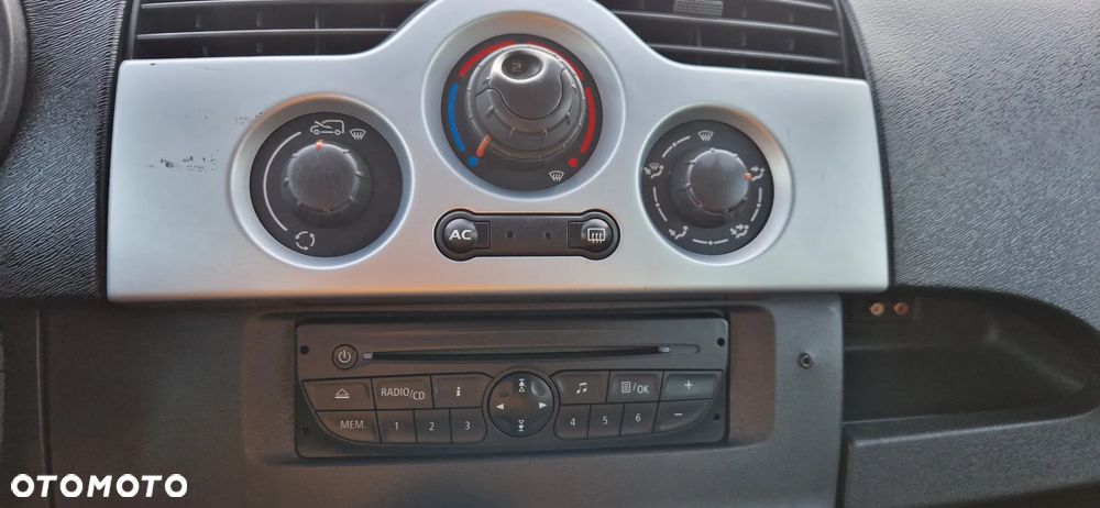 Renault Kangoo 1.6 16V 105 Expression - 22