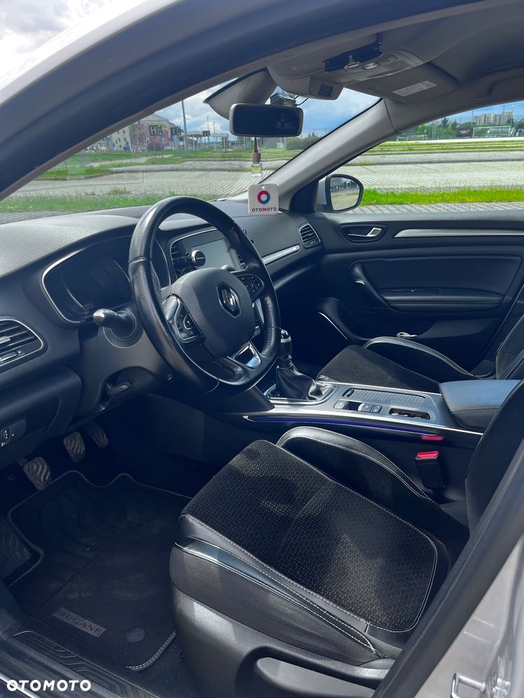 Renault Megane 1.5 dCi Intens - 28