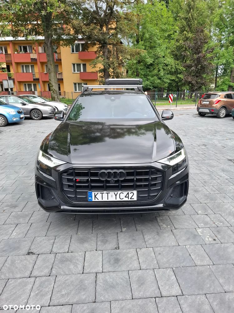 Audi SQ8 - 11