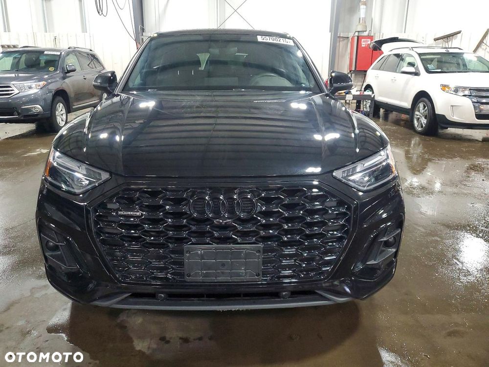 Audi Q5 Sportback - 6