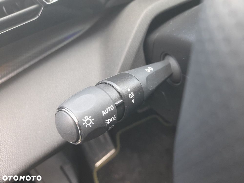 Peugeot 408 1.2 PureTech GT S&S EAT8 - 14