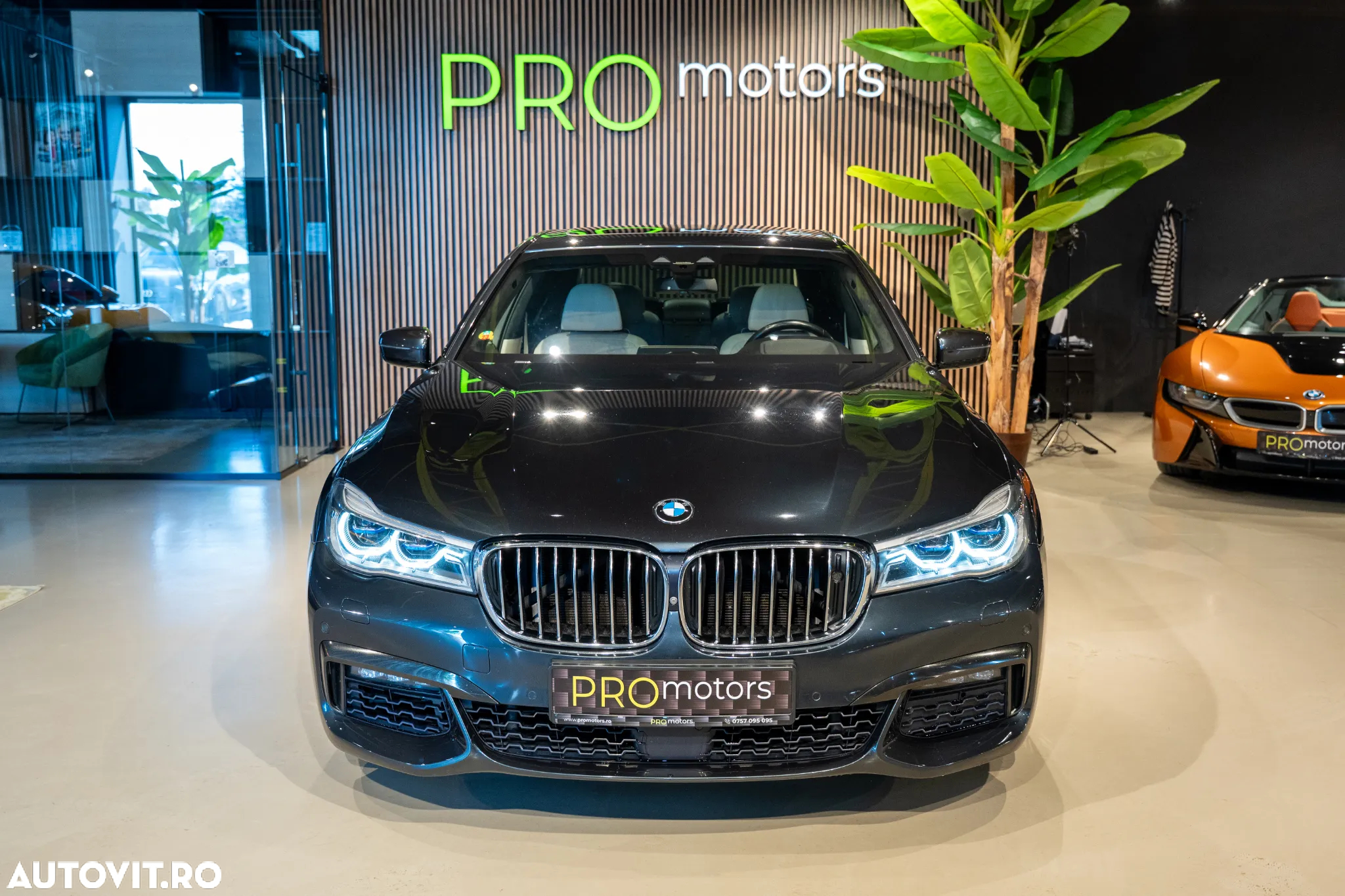BMW Seria 7 750d xDrive - 34