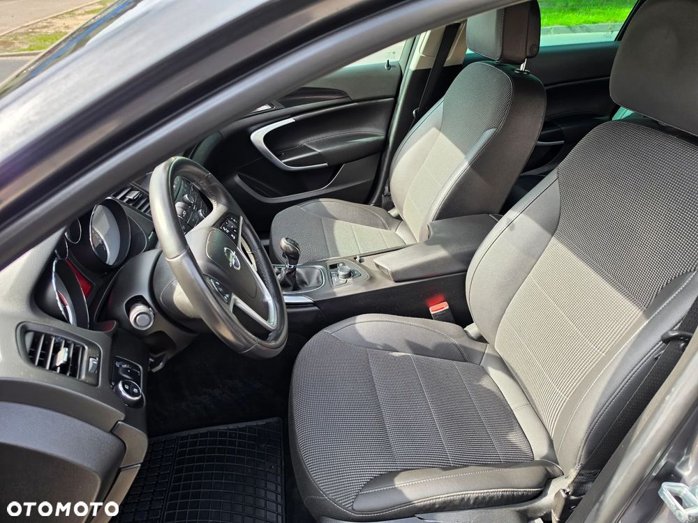 Opel Insignia 1.6 Turbo Innovation - 16