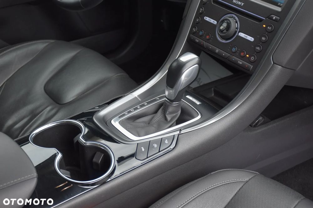 Ford Mondeo 2.0 TDCi Bi-Turbo PowerShift-Aut ST-Line - 27