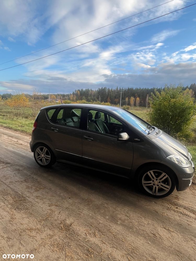 Mercedes-Benz Klasa A 180 CDI Autotronic Avantgarde - 4