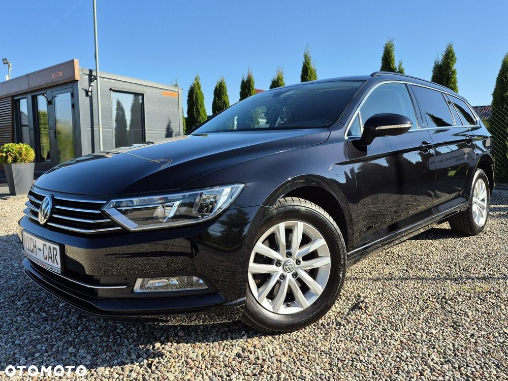 Volkswagen Passat - 25