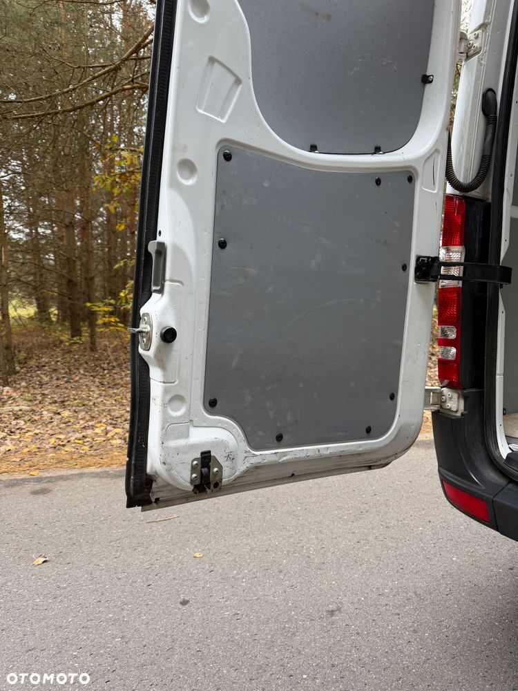 Mercedes-Benz Sprinter - 19