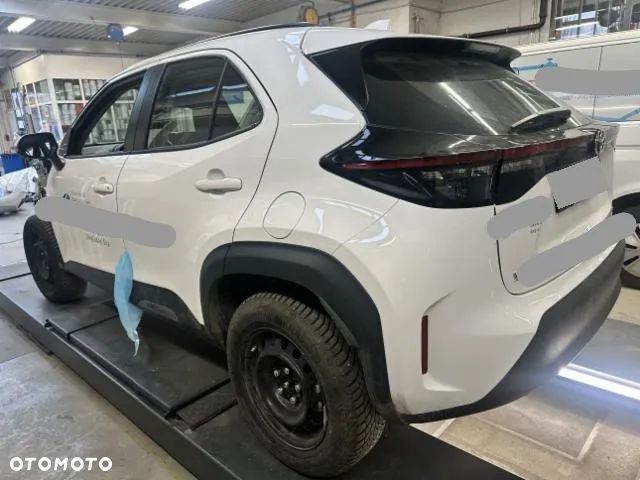 Toyota Yaris Cross Hybrid 1.5 Style AWD - 2