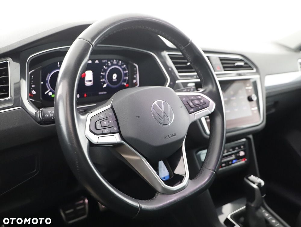 Volkswagen Tiguan - 14