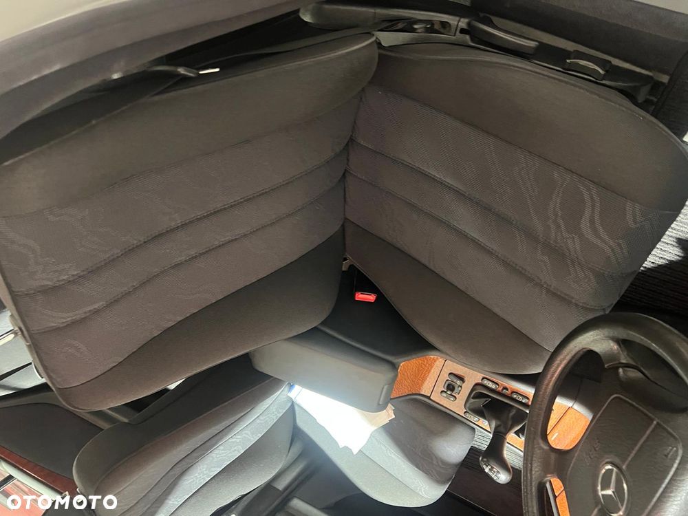 Mercedes-Benz Klasa E 200 Elegance - 11