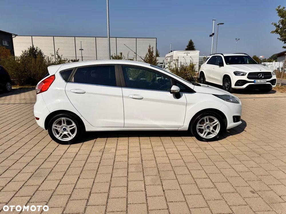 Ford Fiesta 1.25 Titanium - 5