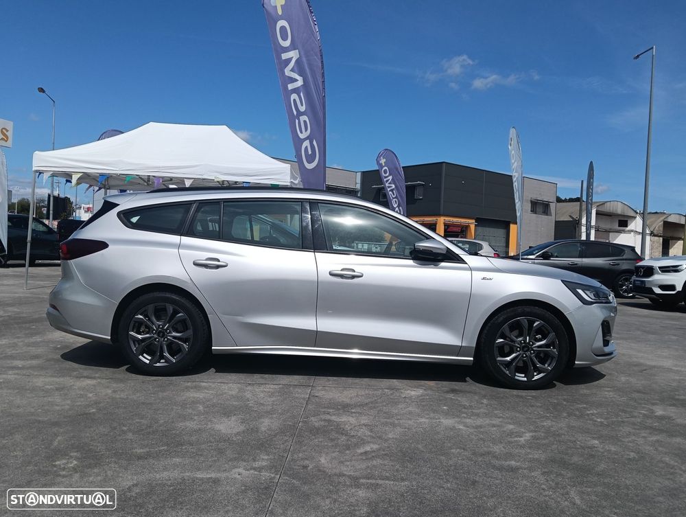 Ford Focus SW 1.0 EcoBoost MHEV ST-Line Aut. - 3