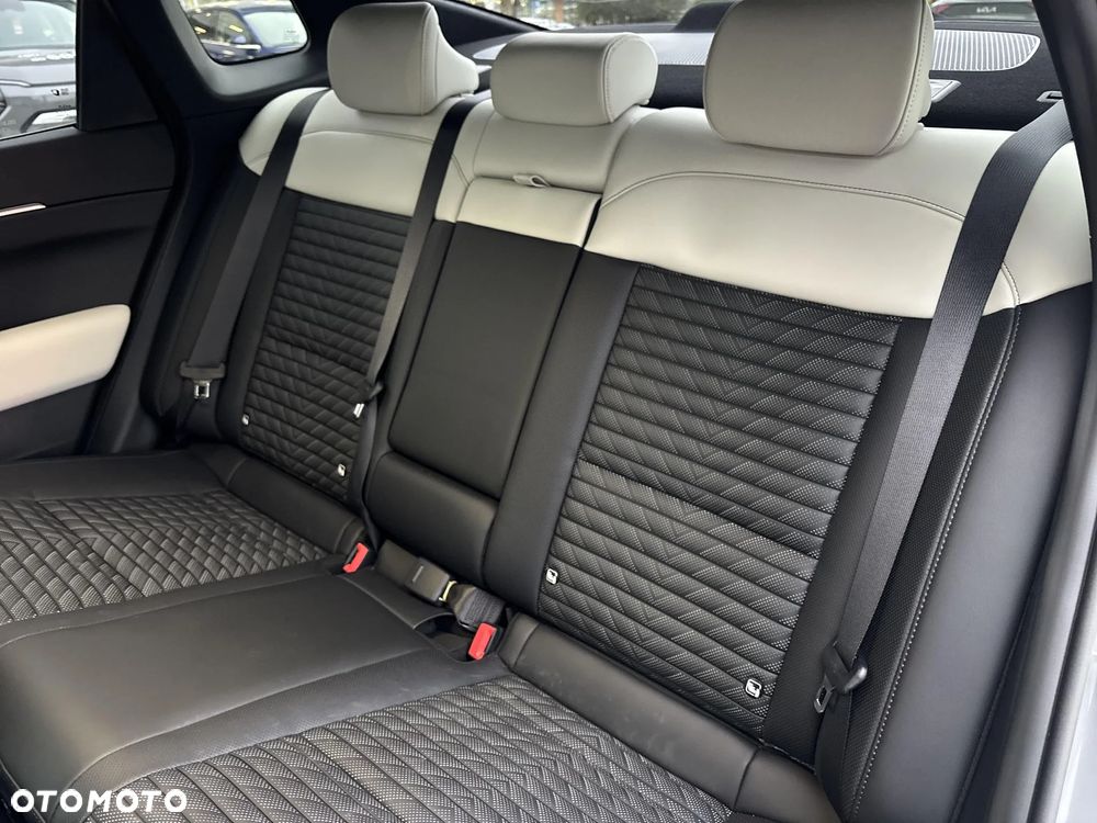 Kia EV4 81.4kWh GT-Line - 16