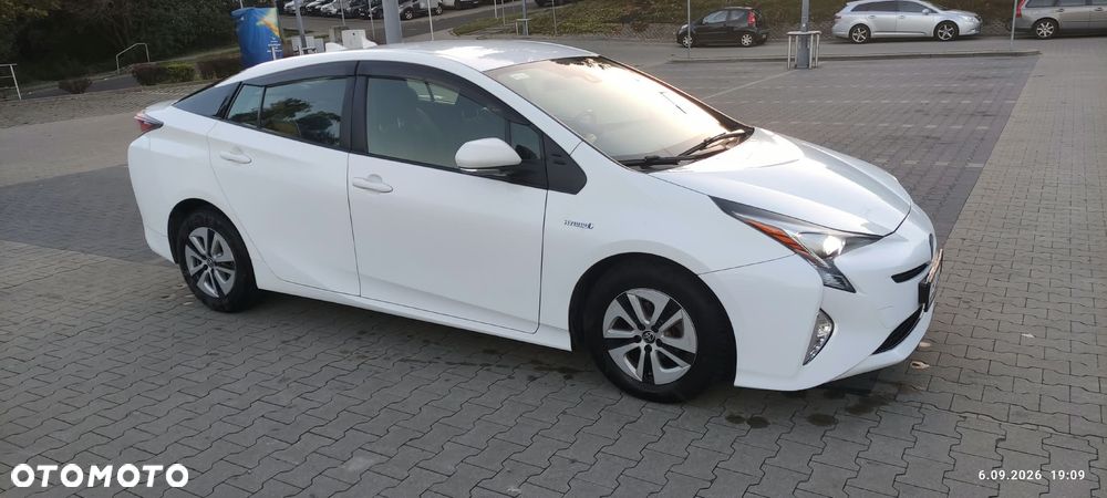 Toyota Prius 1.8 Hybrid Active - 3