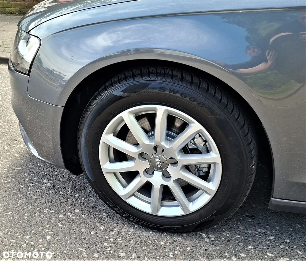 Audi A4 Limousine 2.0 TDI Limited Edition - 14