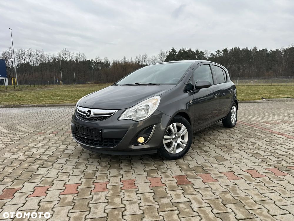 Opel Corsa 1.4 16V Satellite - 1