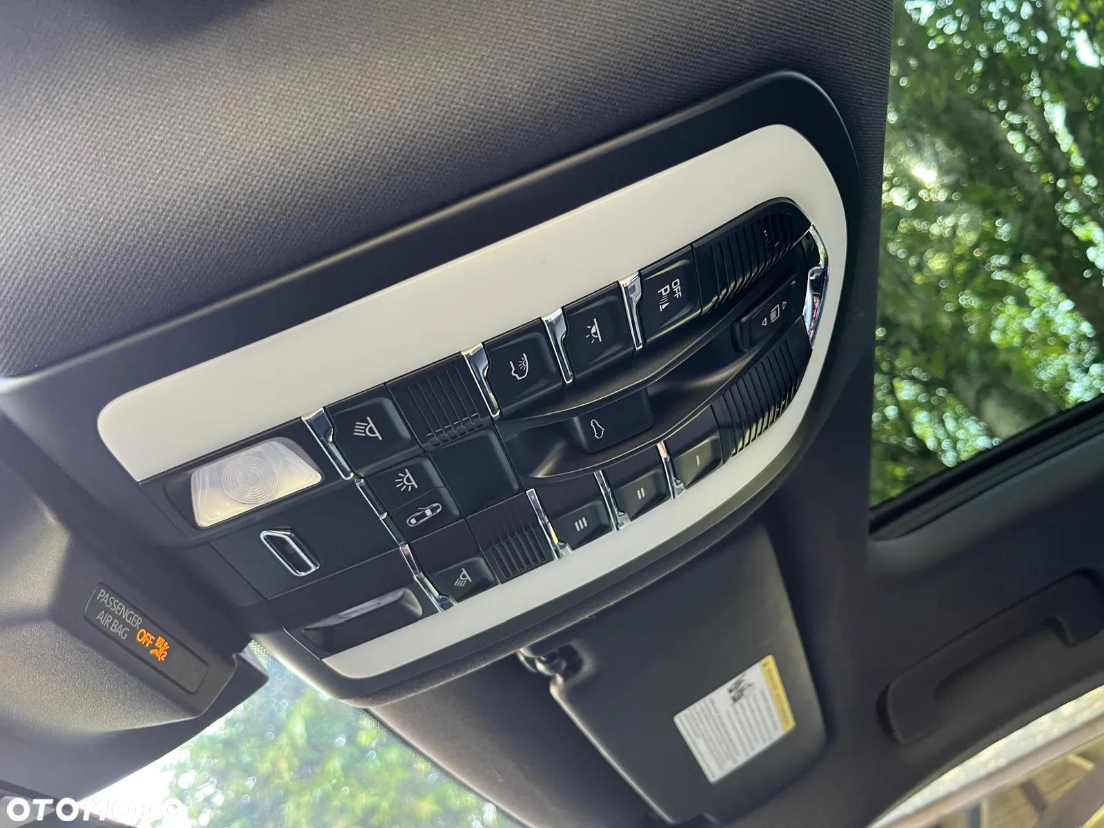 Porsche Macan - 25