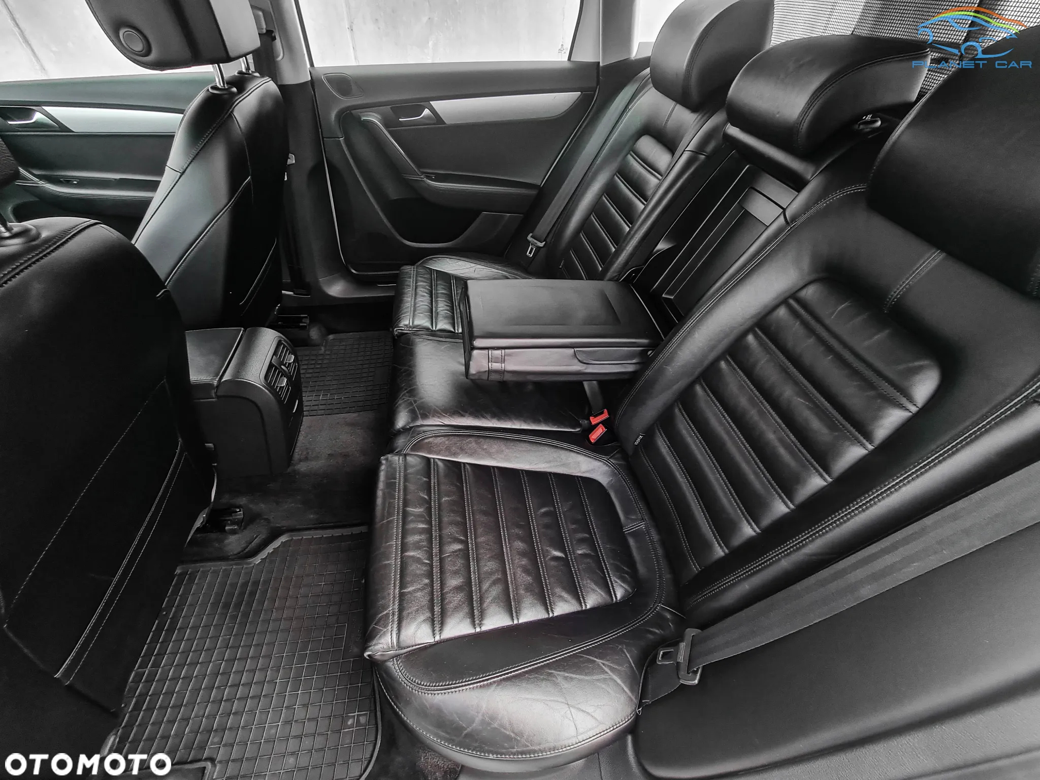 Volkswagen Passat Alltrack - 21