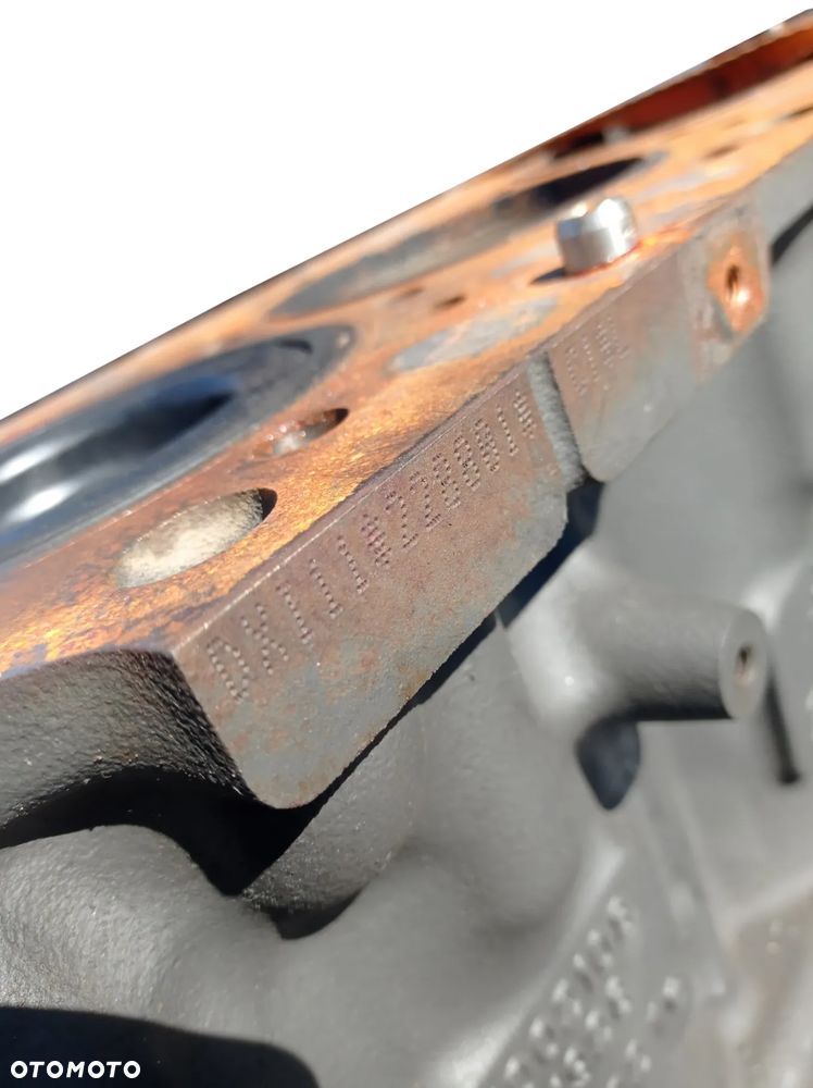 SŁUPEK SILNIKA BLOK RENAULT PREMIUM MAGNUM DXI 11 EEV EURO 5 * - 6