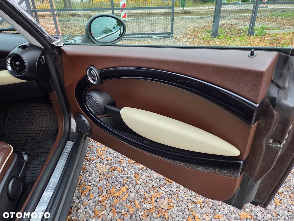 MINI Clubman Cooper D - 15
