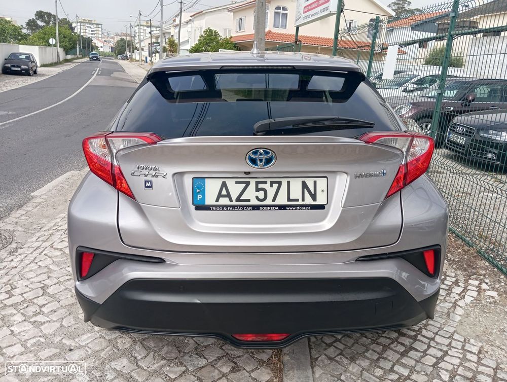 Toyota C-HR 1.8 Hybrid Exclusive - 4