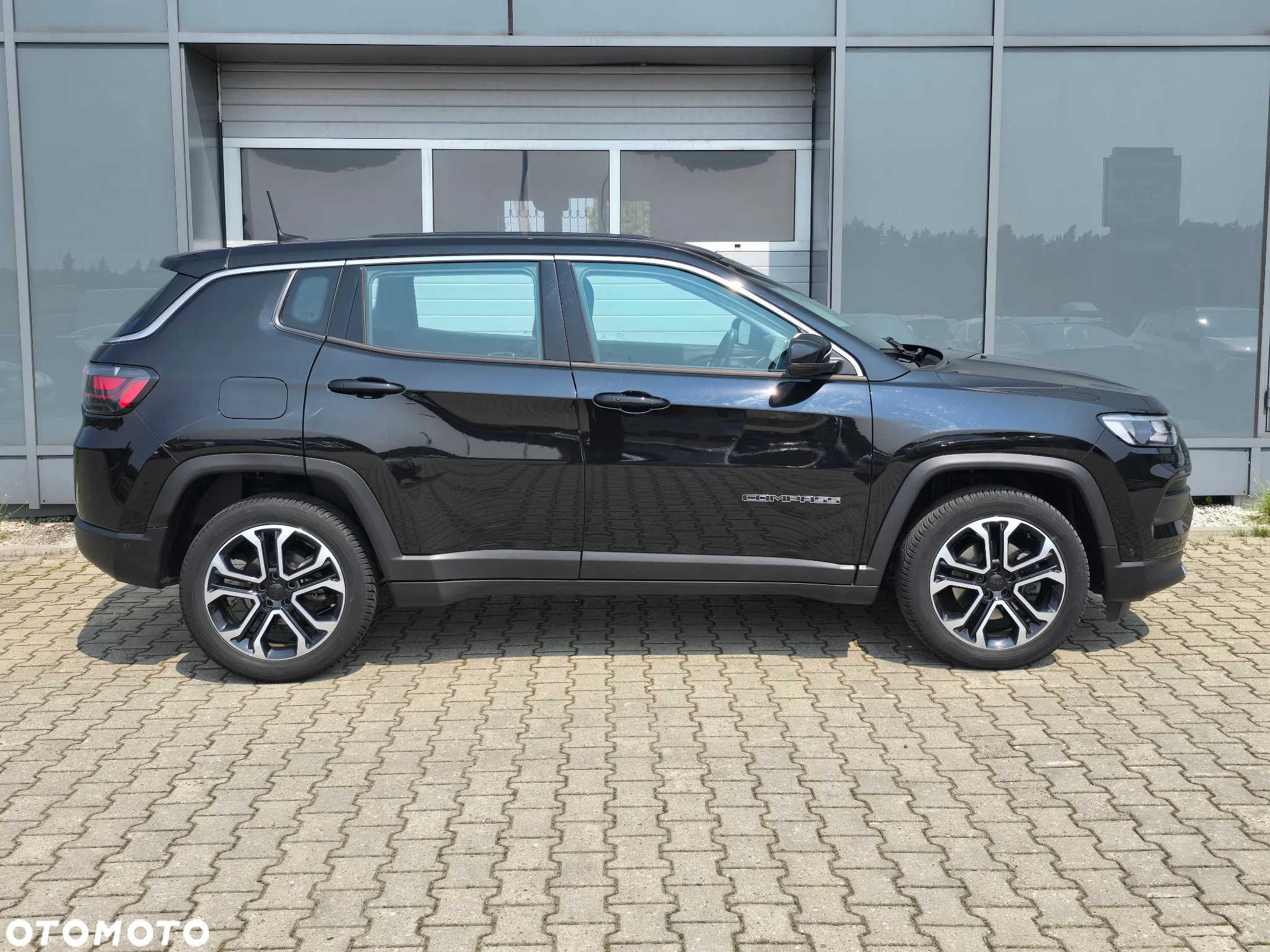 Jeep Compass - 3